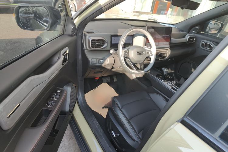 Used Geely Auto Cowboy 2025 1.5TD Fun-Offroad Version Driver Seat
