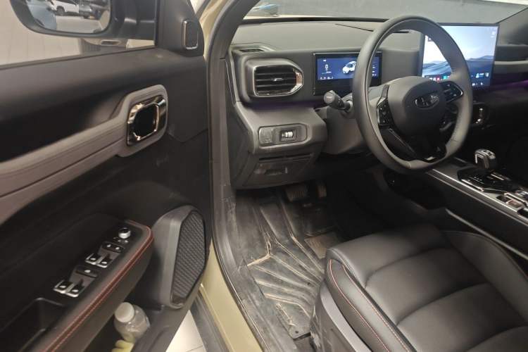 Used Geely Auto Cowboy 2025 1.5TD Fun-Offroad Version Driver Seat