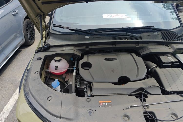 Used Geely Auto Cowboy 2025 1.5TD Fun-Offroad Version Engine Bay Right