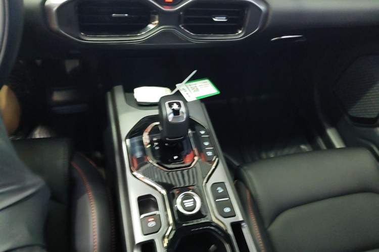 Used Geely Auto Cowboy 2025 1.5TD Fun-Offroad Version Gear Lever