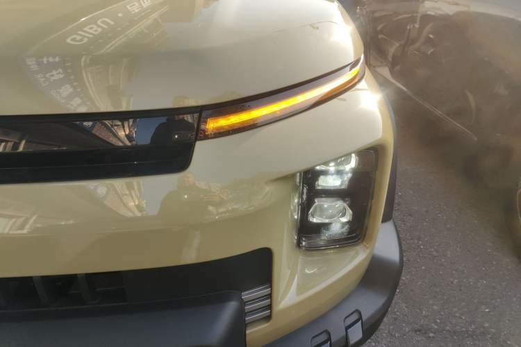 Used Geely Auto Cowboy 2025 1.5TD Fun-Offroad Version Left Front Headlight