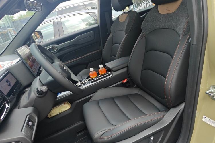 Used Geely Auto Cowboy 2025 1.5TD Fun-Offroad Version Left Front Seat