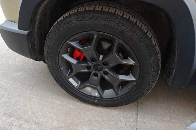 Used Geely Auto Cowboy 2025 1.5TD Fun-Offroad Version Left Front Wheel Hub