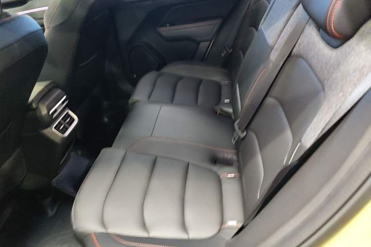 Used Geely Auto Cowboy 2025 1.5TD Fun-Offroad Version Left Rear Seat