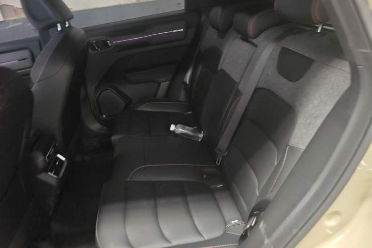 Used Geely Auto Cowboy 2025 1.5TD Fun-Offroad Version Left Rear Seat
