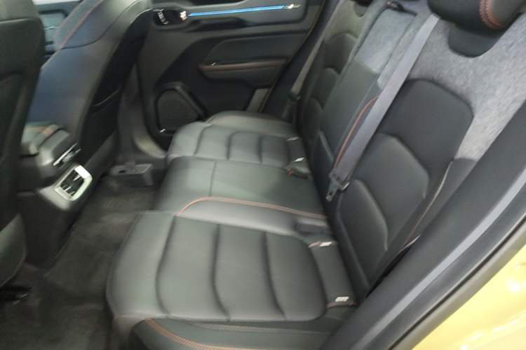 Used Geely Auto Cowboy 2025 1.5TD Fun-Offroad Version Left Rear Seat