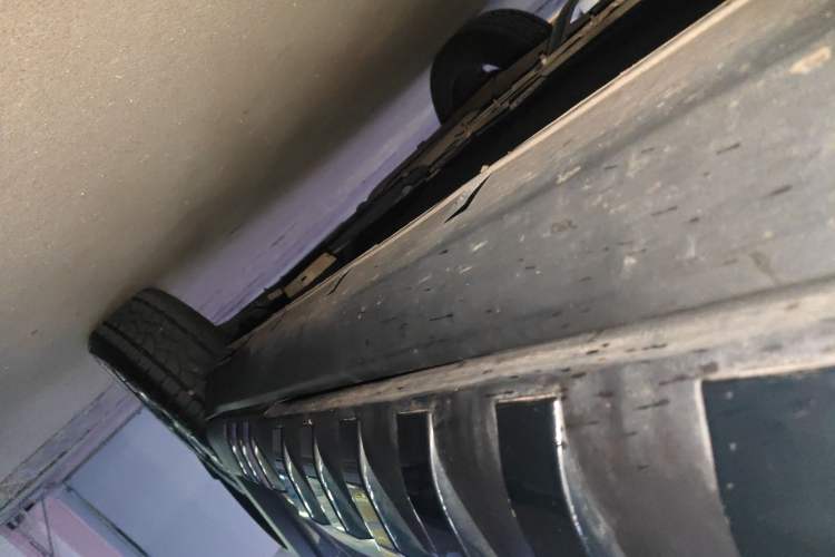 Used Geely Auto Cowboy 2025 1.5TD Fun-Offroad Version Left Side Sill