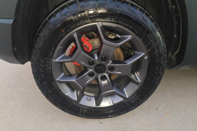 Used Geely Auto Cowboy 2025 1.5TD Fun-Offroad Version Right Rear Wheel Hub