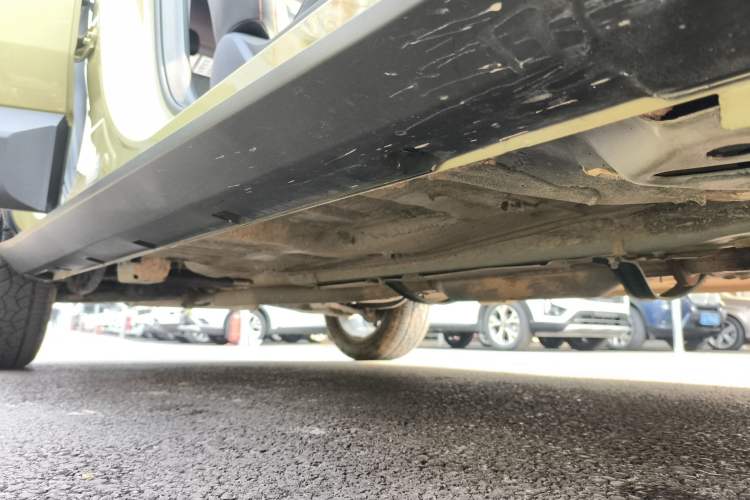 Used Geely Auto Cowboy 2025 1.5TD Fun-Offroad Version Right Side Sill
