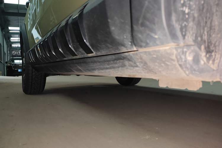 Used Geely Auto Cowboy 2025 1.5TD Fun-Offroad Version Right Side Sill