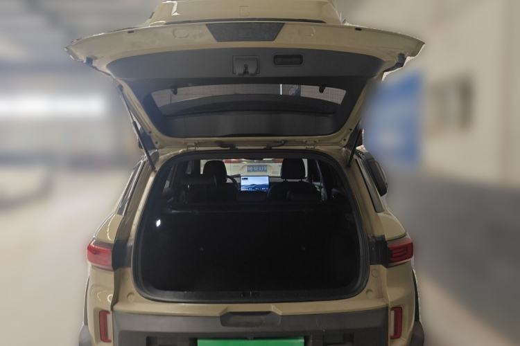 Used Geely Auto Cowboy 2025 1.5TD Fun-Offroad Version Trunk