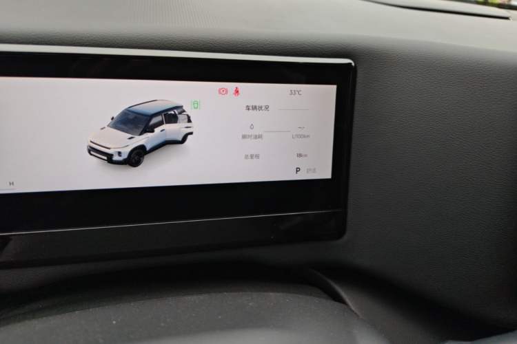 Used Geely Auto Cowboy 2026 Model 1.5TD Guan Ye Edition Odometer Close Up