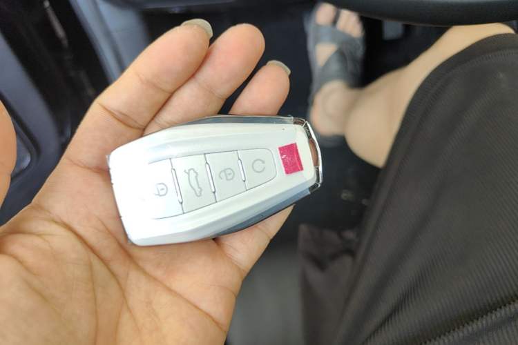 Used Geely Auto Cowboy 2026 Model 1.5TD Guan Ye Edition Vehicle Key