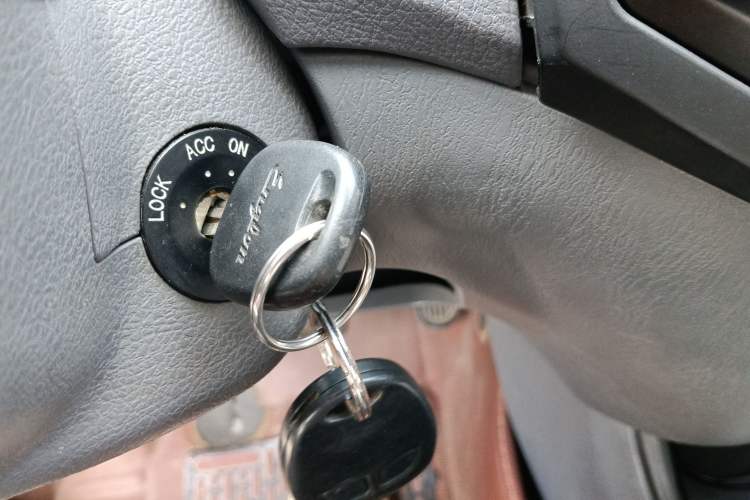Used Geely Auto Diamond 2013 1.5L Manual Elite Model Interior 1