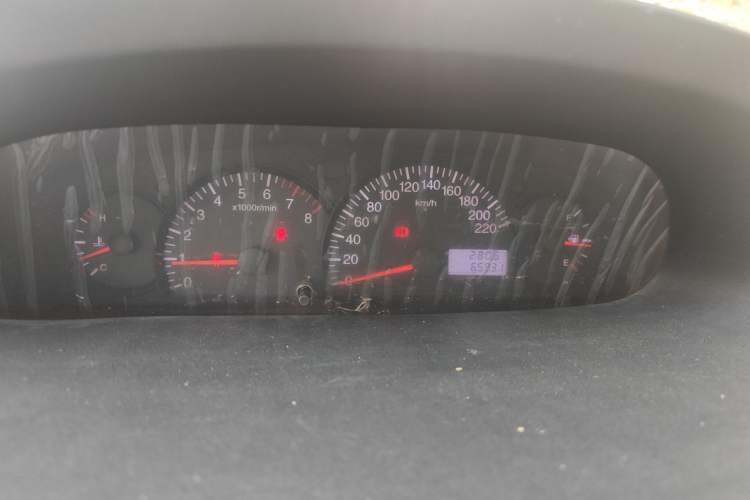 Used Geely Auto Diamond 2010 2nd Generation 1.5L Manual Standard Version Instrument Cluster