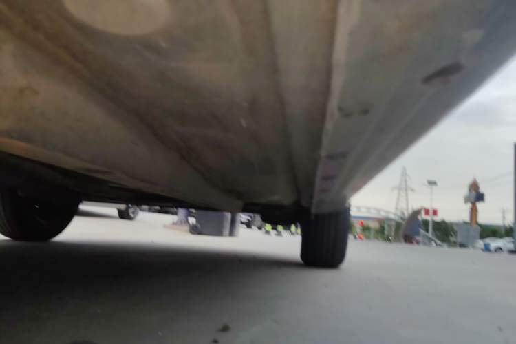 Used Geely Auto Diamond 2013 1.5L Manual Entry-Level Model Chassis Front Left