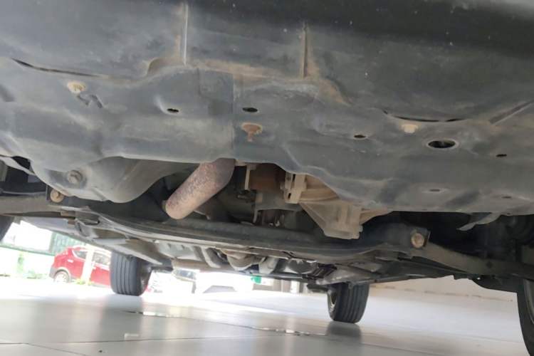 Used Geely Auto Diamond 2013 1.5L Manual Elite Model Chassis Front