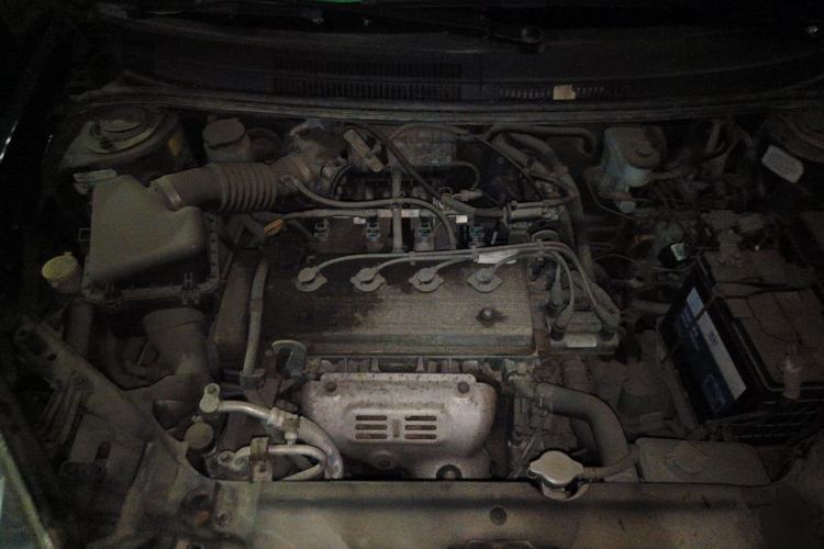 Used Geely Auto Diamond 2013 1.5L Manual Entry-Level Model Engine Bay