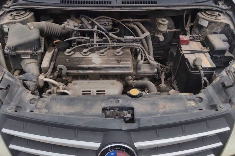 Used Geely Auto Diamond 2013 1.5L Manual Entry-Level Model Engine Bay