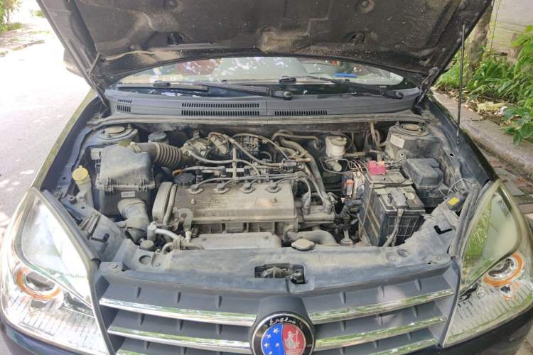 Used Geely Auto Diamond 2013 1.5L Manual Elite Model Engine Bay