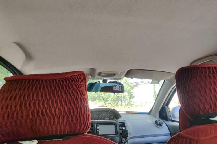 Used Geely Auto Diamond 2013 1.5L Manual Elite Model Headliner