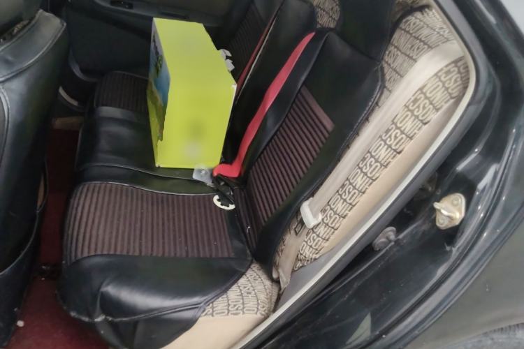 Used Geely Auto Diamond 2013 1.5L Manual Entry-Level Model Left Rear Seat
