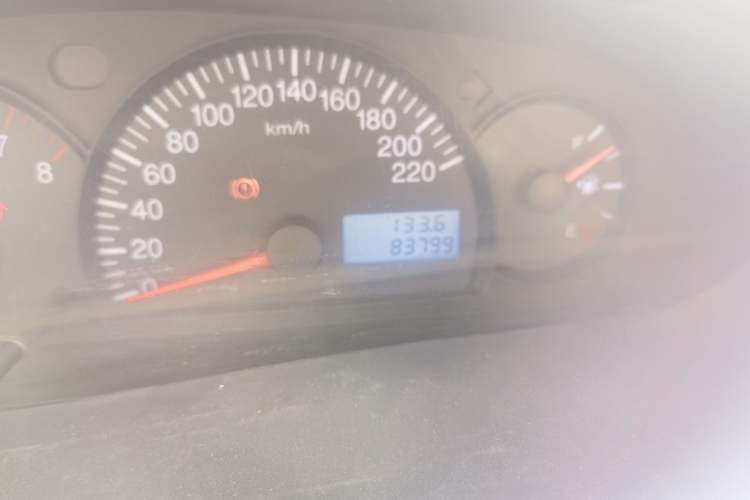 Used Geely Auto Diamond 2013 1.5L Manual Elite Model Odometer Close Up