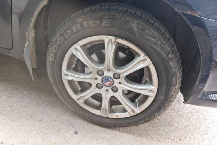 Used Geely Auto Diamond 2013 1.5L Manual Entry-Level Model Right Front Wheel Hub