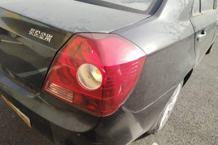 Used Geely Auto Diamond 2013 1.5L Manual Elite Model Right Rear Taillight