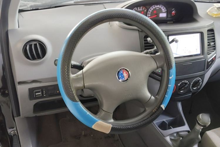 Used Geely Auto Diamond 2013 1.5L Manual Elite Model Steering Wheel