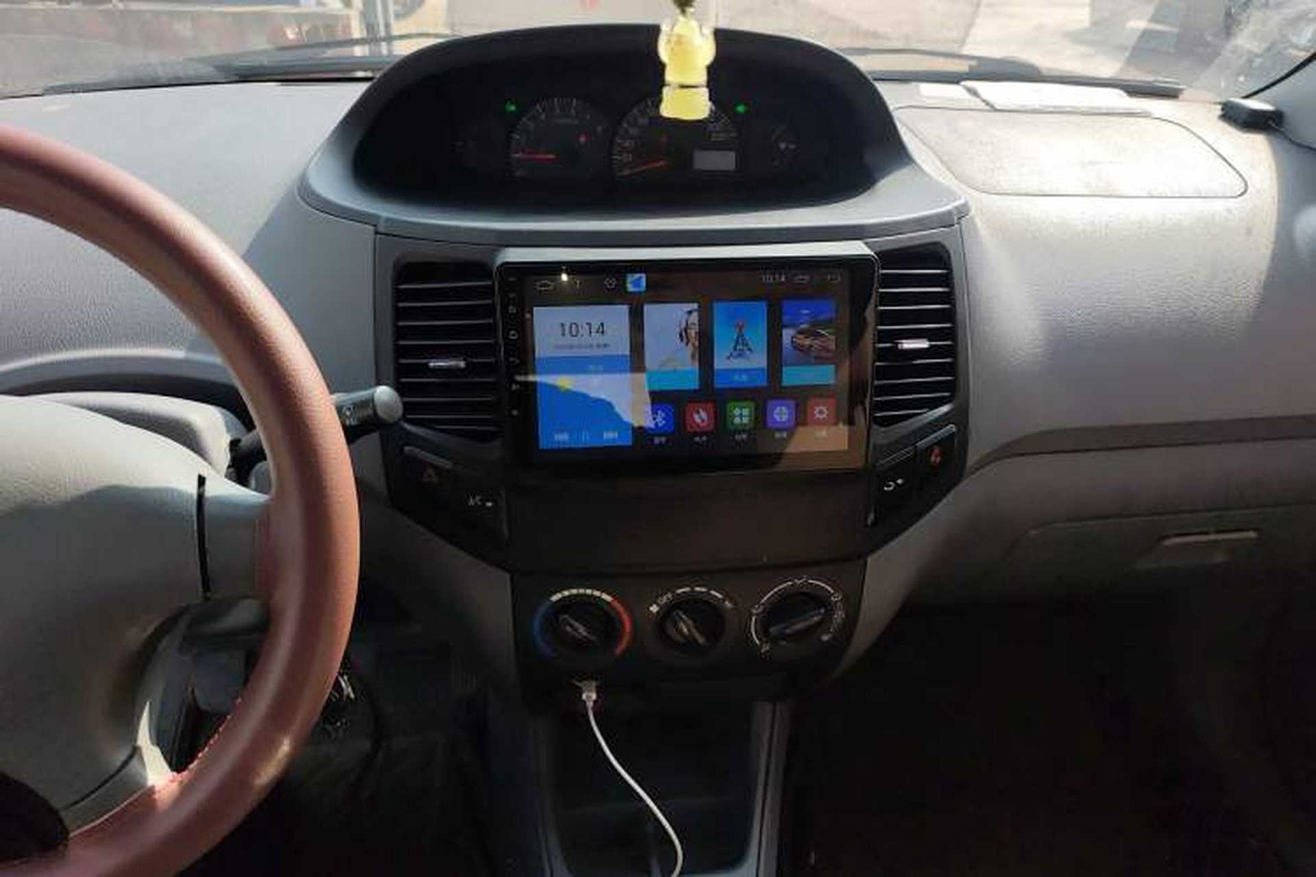 Used Geely Auto Diamond 2013 1.5L Manual Entry-Level Model Audio And AC Panel