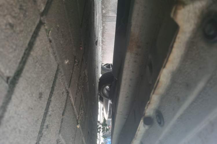 Used Geely Auto Diamond 2013 1.5L Manual Entry-Level Model Chassis Front Left