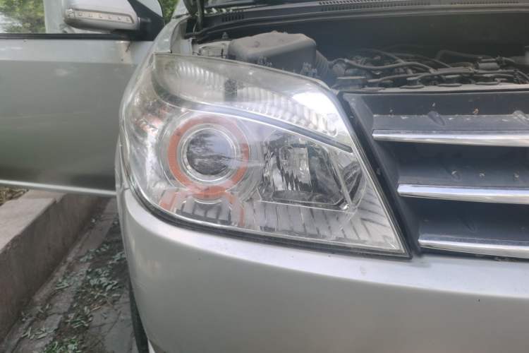 Used Geely Auto Diamond 2013 1.5L Manual Entry-Level Model Right Front Headlight