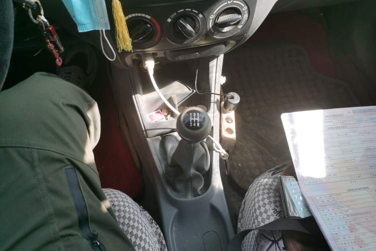 Used Geely Auto Diamond 2013 1.5L Manual Entry-Level Model Gear Lever