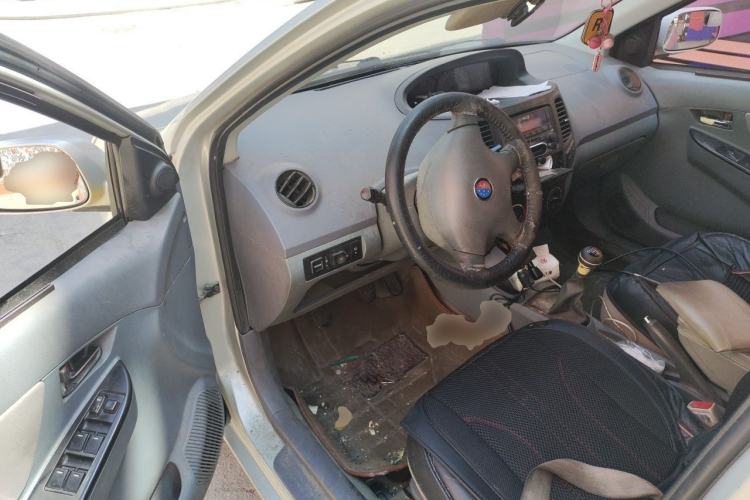 Used Geely Auto Diamond 2013 1.5L Manual Entry-Level Model Driver Seat