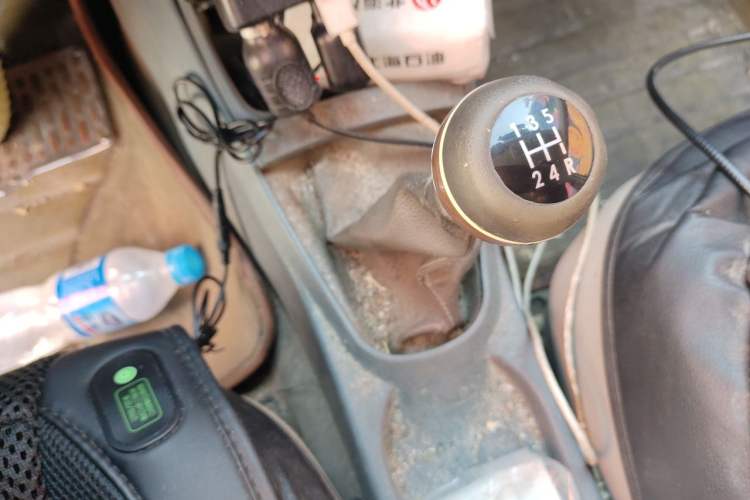 Used Geely Auto Diamond 2013 1.5L Manual Entry-Level Model Gear Lever