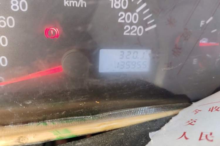 Used Geely Auto Diamond 2013 1.5L Manual Entry-Level Model Odometer Close Up