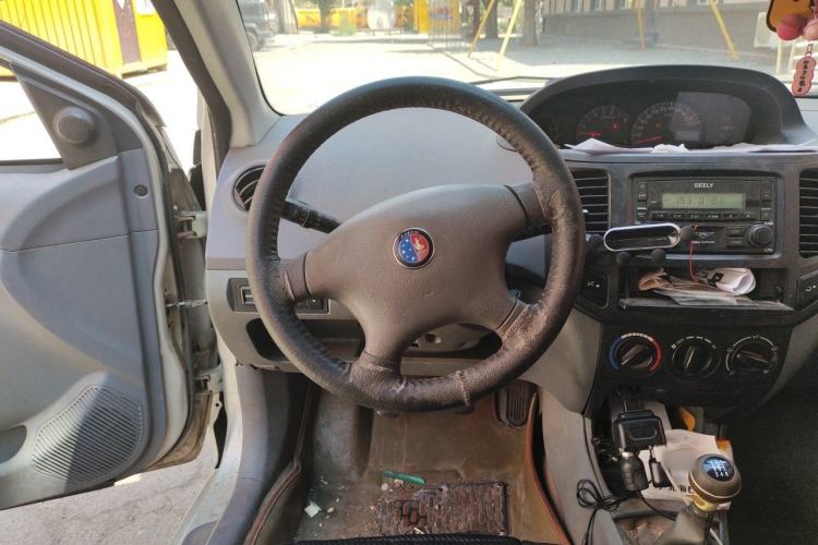 Used Geely Auto Diamond 2013 1.5L Manual Entry-Level Model Steering Wheel