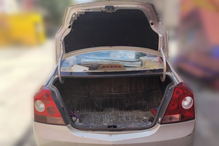 Used Geely Auto Diamond 2013 1.5L Manual Entry-Level Model Trunk