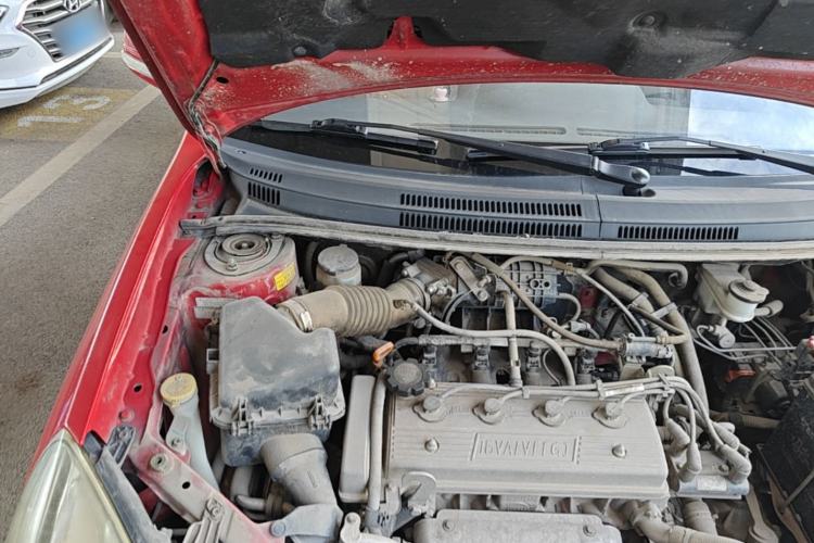 Used Geely Auto Diamond 2013 1.5L Manual Elite Model Engine Bay Right