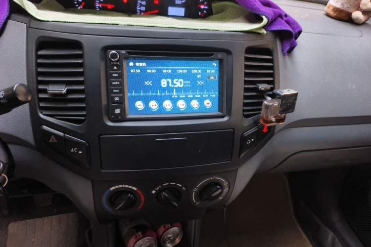 Used Geely Auto Diamond 2013 1.5L Manual Entry-Level Model Audio And AC Panel