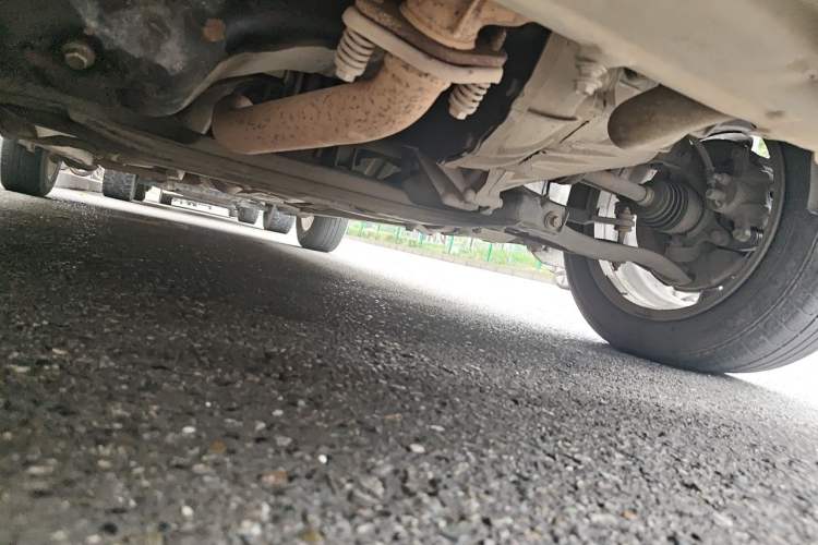 Used Geely Auto Diamond 2013 1.5L Manual Elite Model Chassis Front