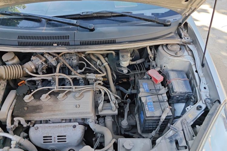 Used Geely Auto Diamond 2013 1.5L Manual Entry-Level Model Engine Bay Left