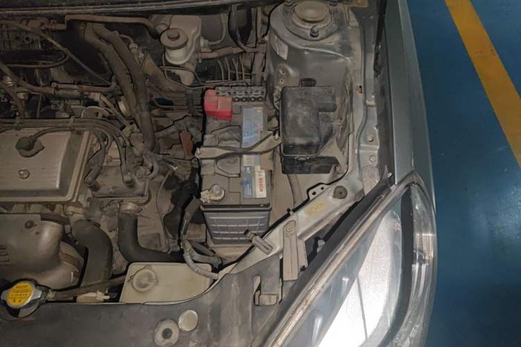 Used Geely Auto Diamond 2013 1.5L Manual Entry-Level Model Engine Bay Left