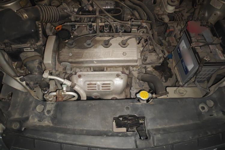 Used Geely Auto Diamond 2013 1.5L Manual Entry-Level Model Engine Bay