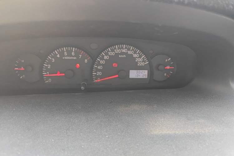 Used Geely Auto Diamond 2013 1.5L Manual Entry-Level Model Instrument Cluster