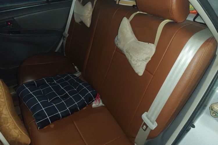 Used Geely Auto Diamond 2013 1.5L Manual Entry-Level Model Left Rear Seat