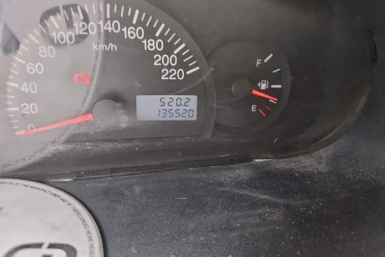 Used Geely Auto Diamond 2013 1.5L Manual Elite Model Odometer Close Up