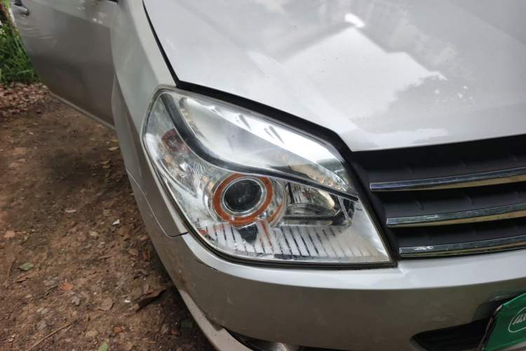 Used Geely Auto Diamond 2013 1.5L Manual Entry-Level Model Right Front Headlight