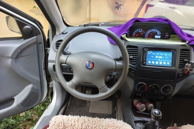 Used Geely Auto Diamond 2013 1.5L Manual Entry-Level Model Steering Wheel